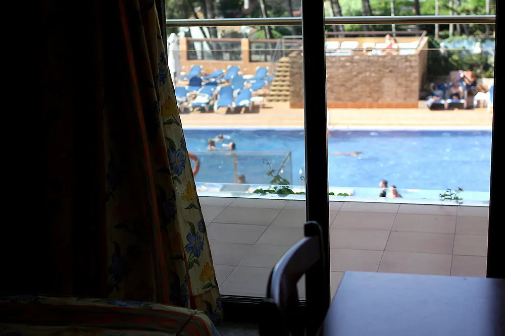 Hotel Univers Ρόζες