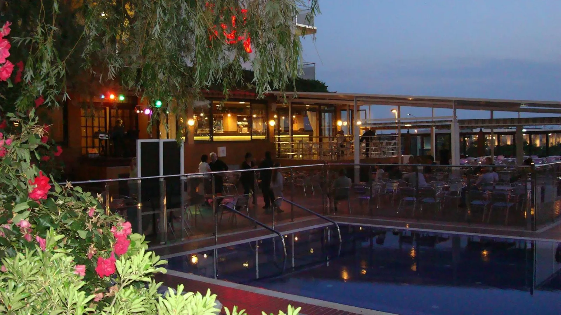 Hotel Univers Rosas