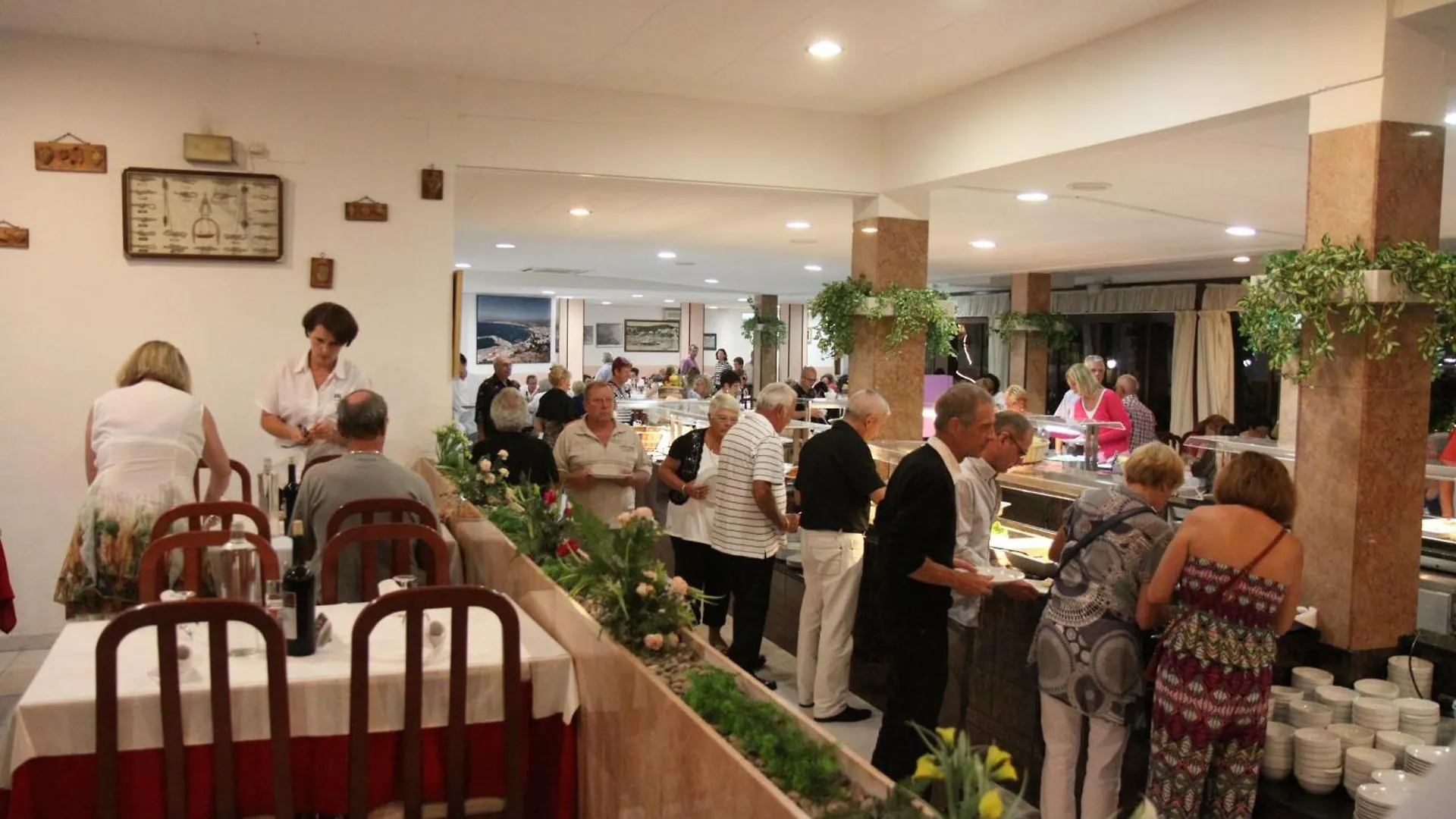 Hotel Univers Rosas